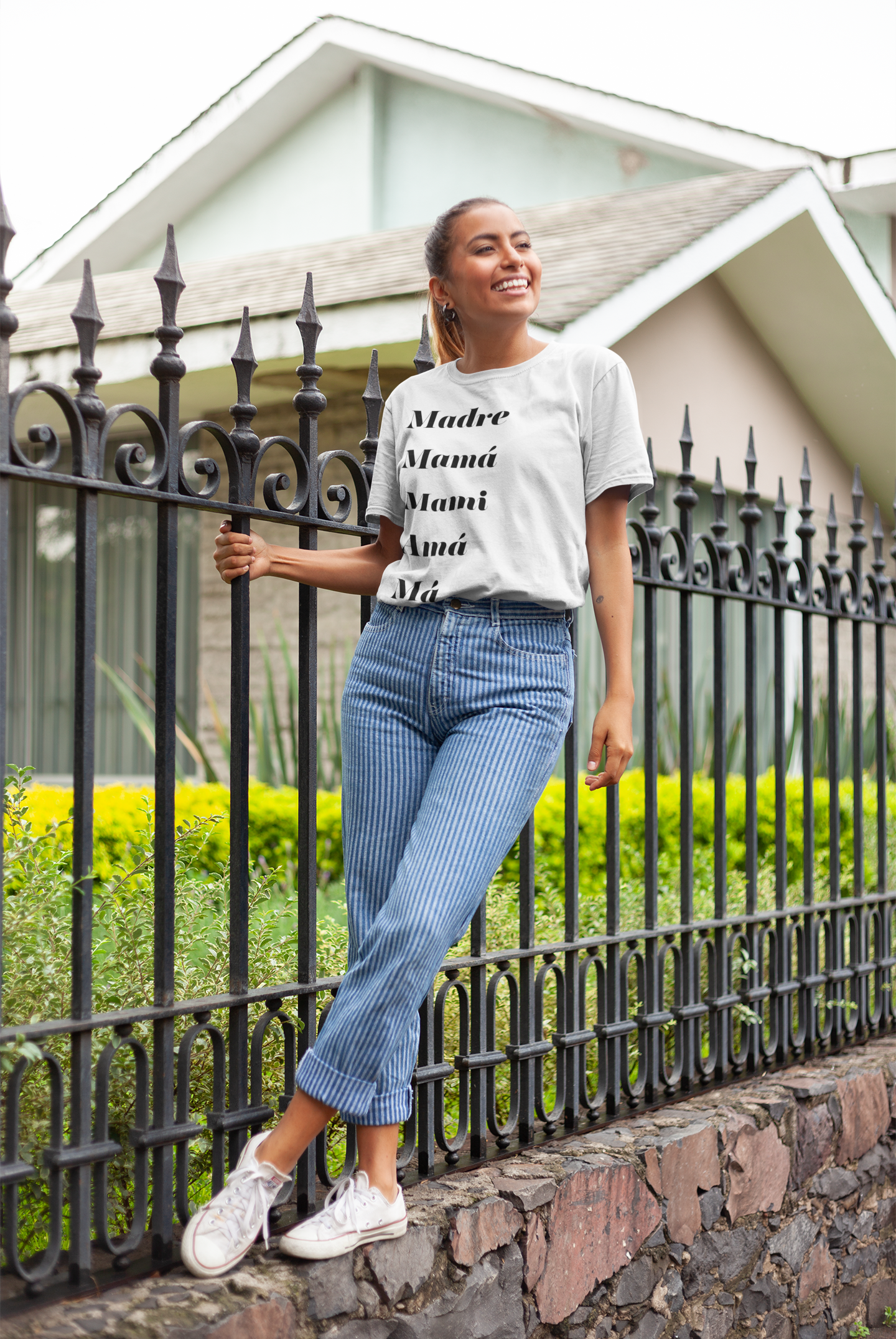 MAMÁ T-shirt - White